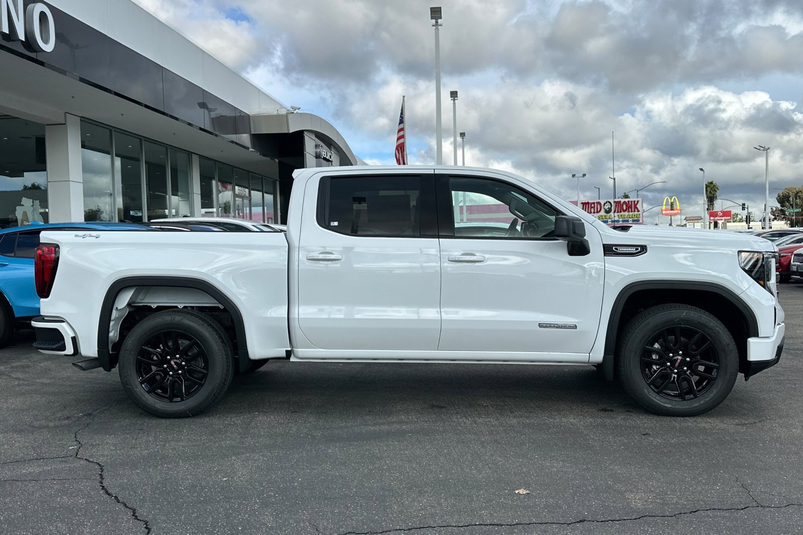 2026 Gmc Sierra 1500 Elevation photo 4