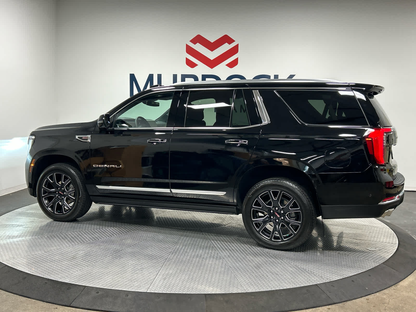 2025 Gmc Yukon Denali photo 4