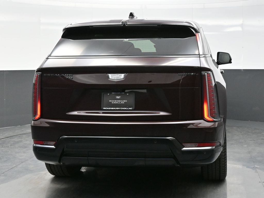 2025 Cadillac Escalade IQ Sport photo 6