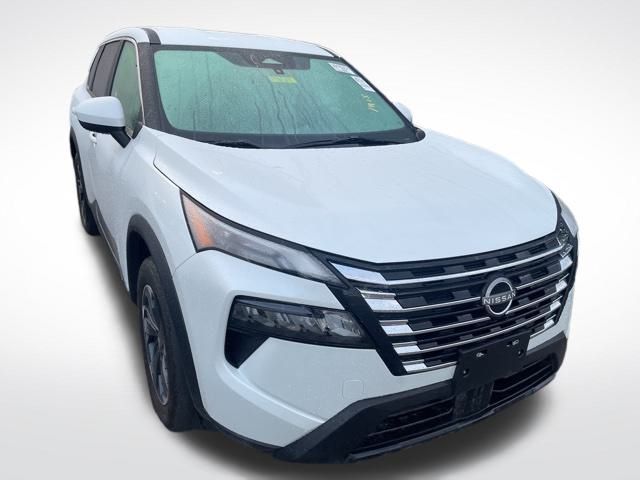 2024 Nissan Rogue SV photo 9