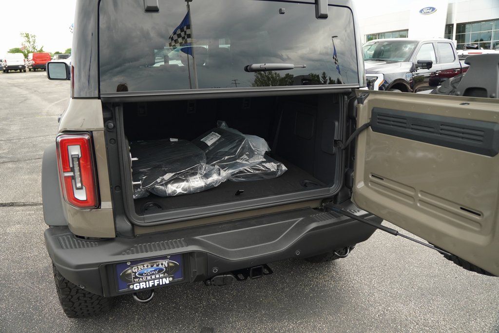 2025 Ford Bronco Badlands photo 5