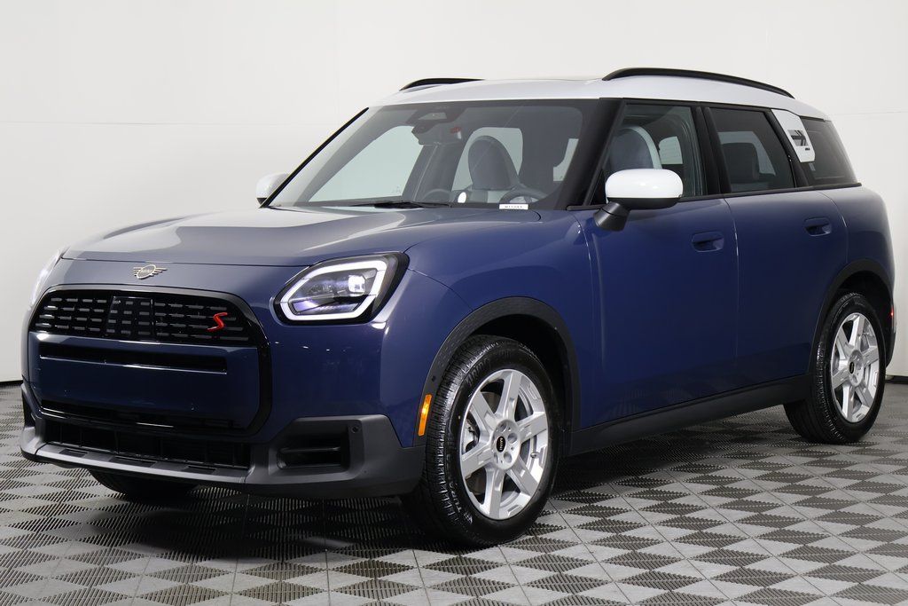 2026 MINI Countryman S's photo