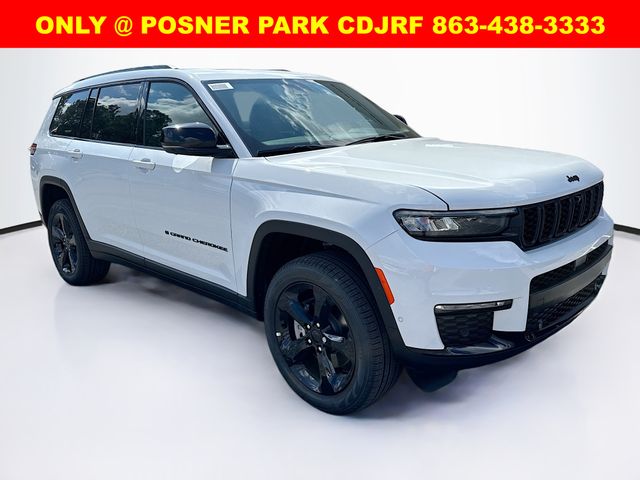 2025 Jeep Grand Cherokee Limited photo 3