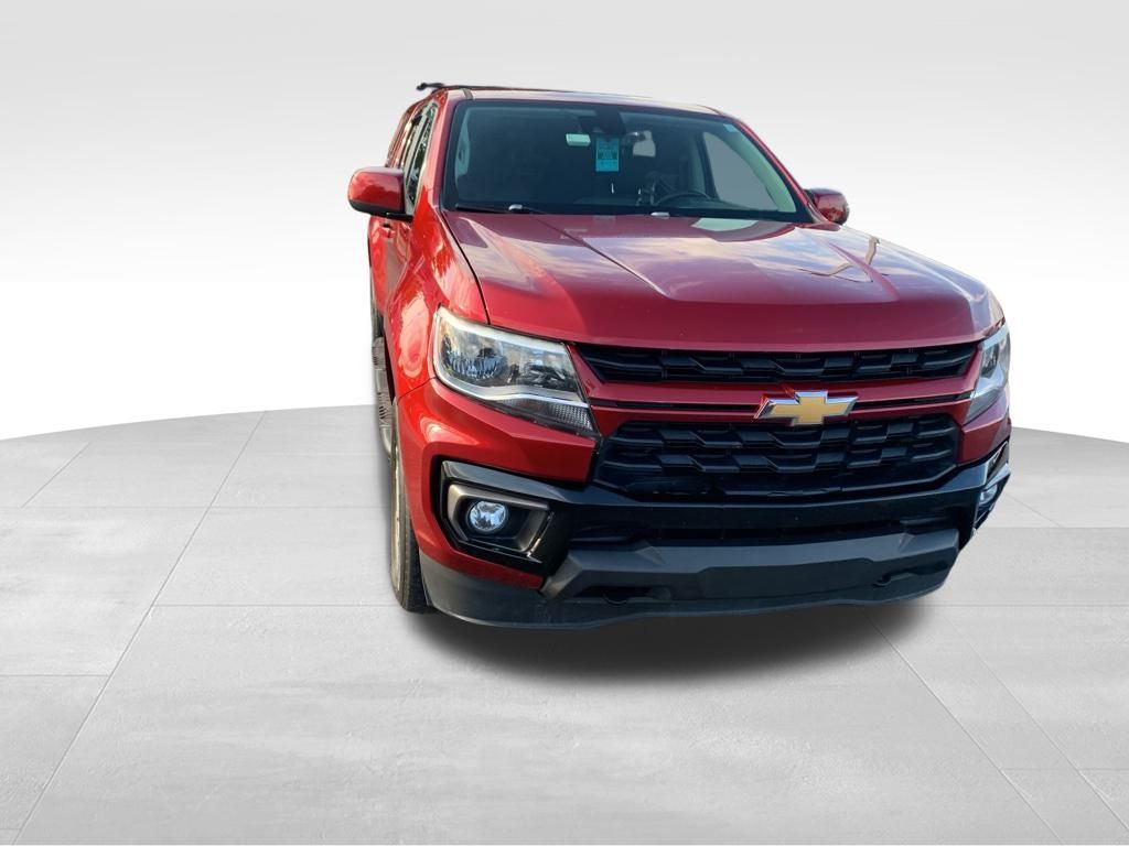 2021 Chevrolet Colorado LT photo 3