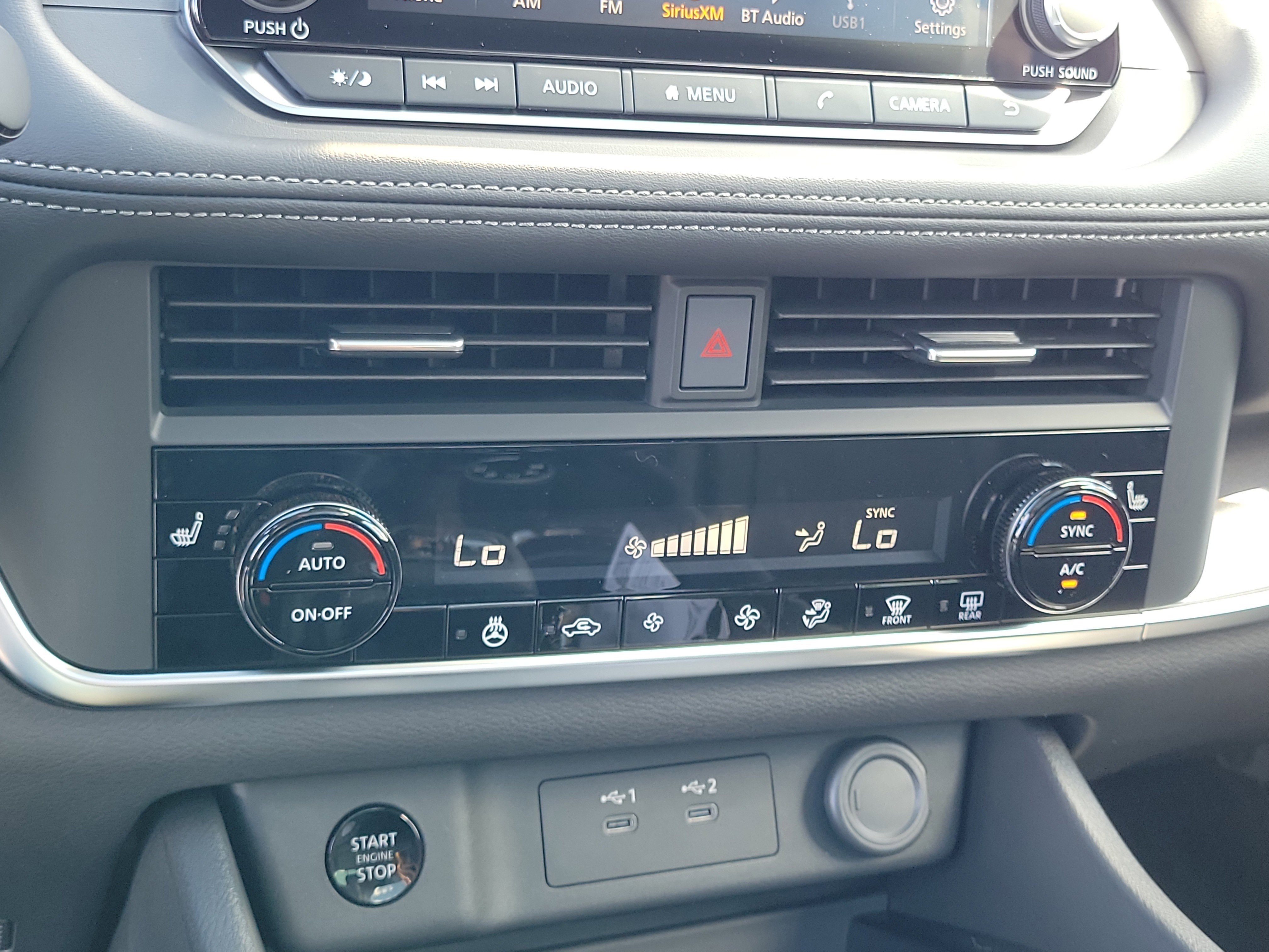 2026 Nissan Rogue SV photo 4