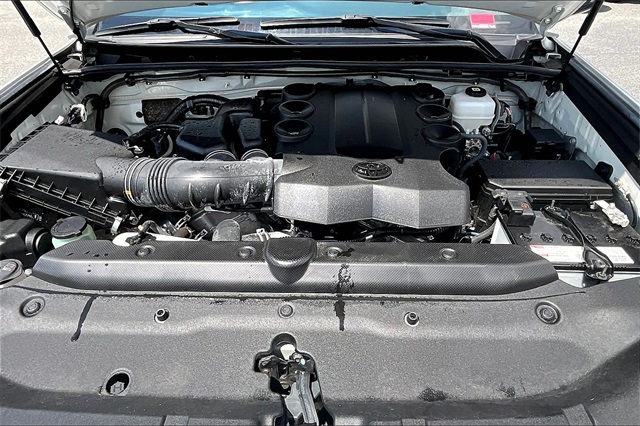2023 Toyota 4Runner SR5 Premium 4WD photo 9