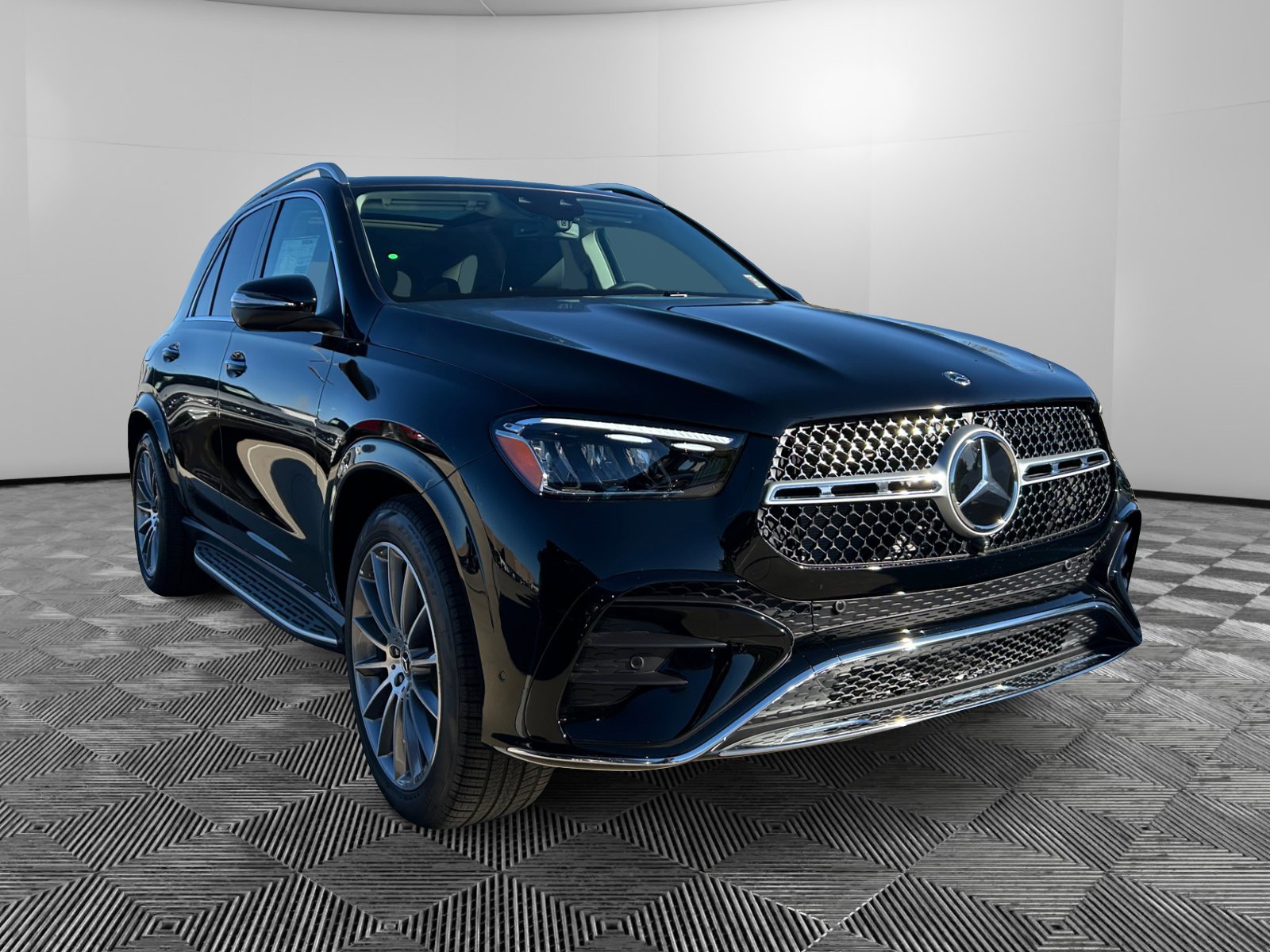 2026 Mercedes-Benz GLE GLE450's photo