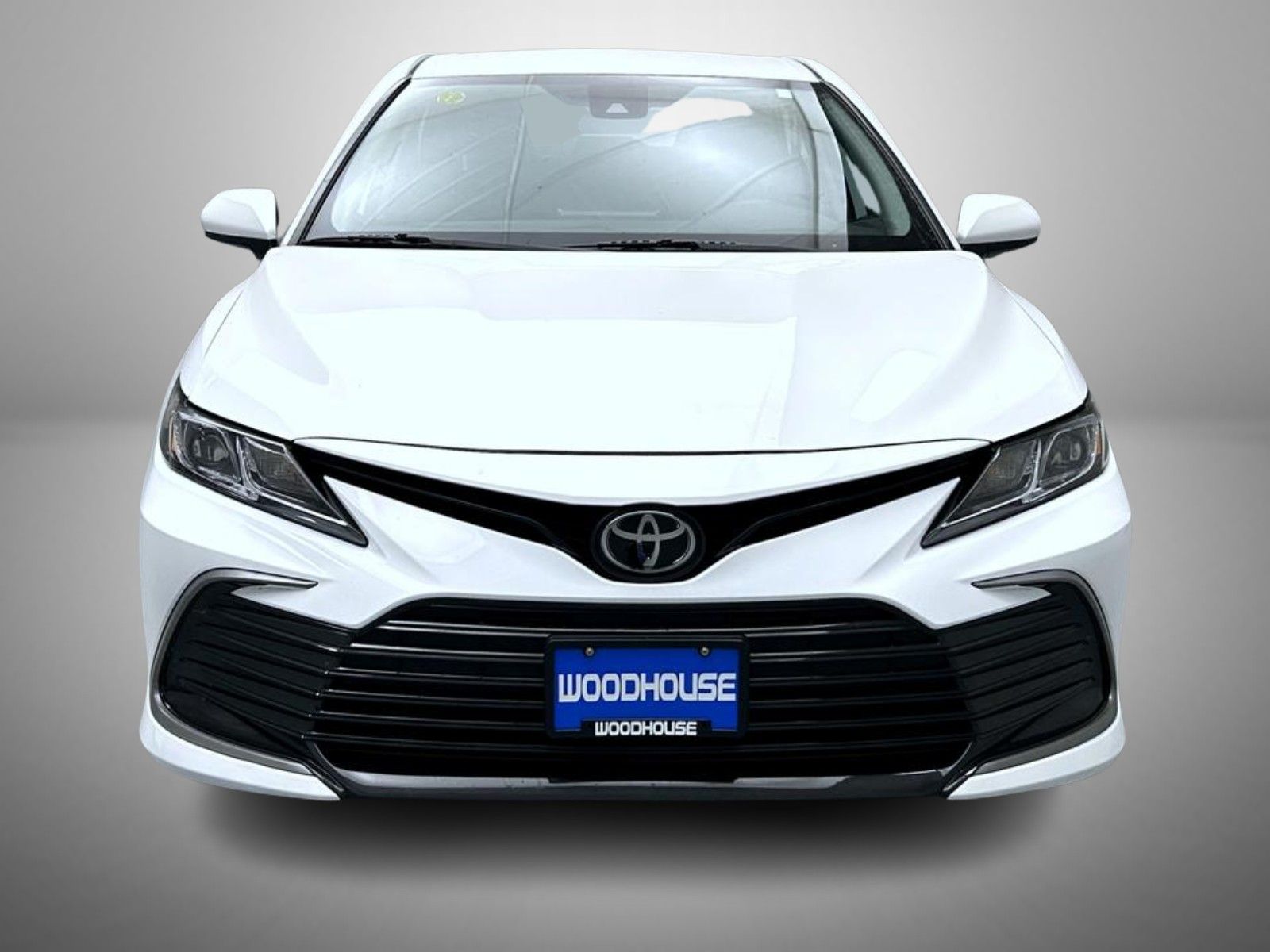 2024 Toyota Camry LE photo 2