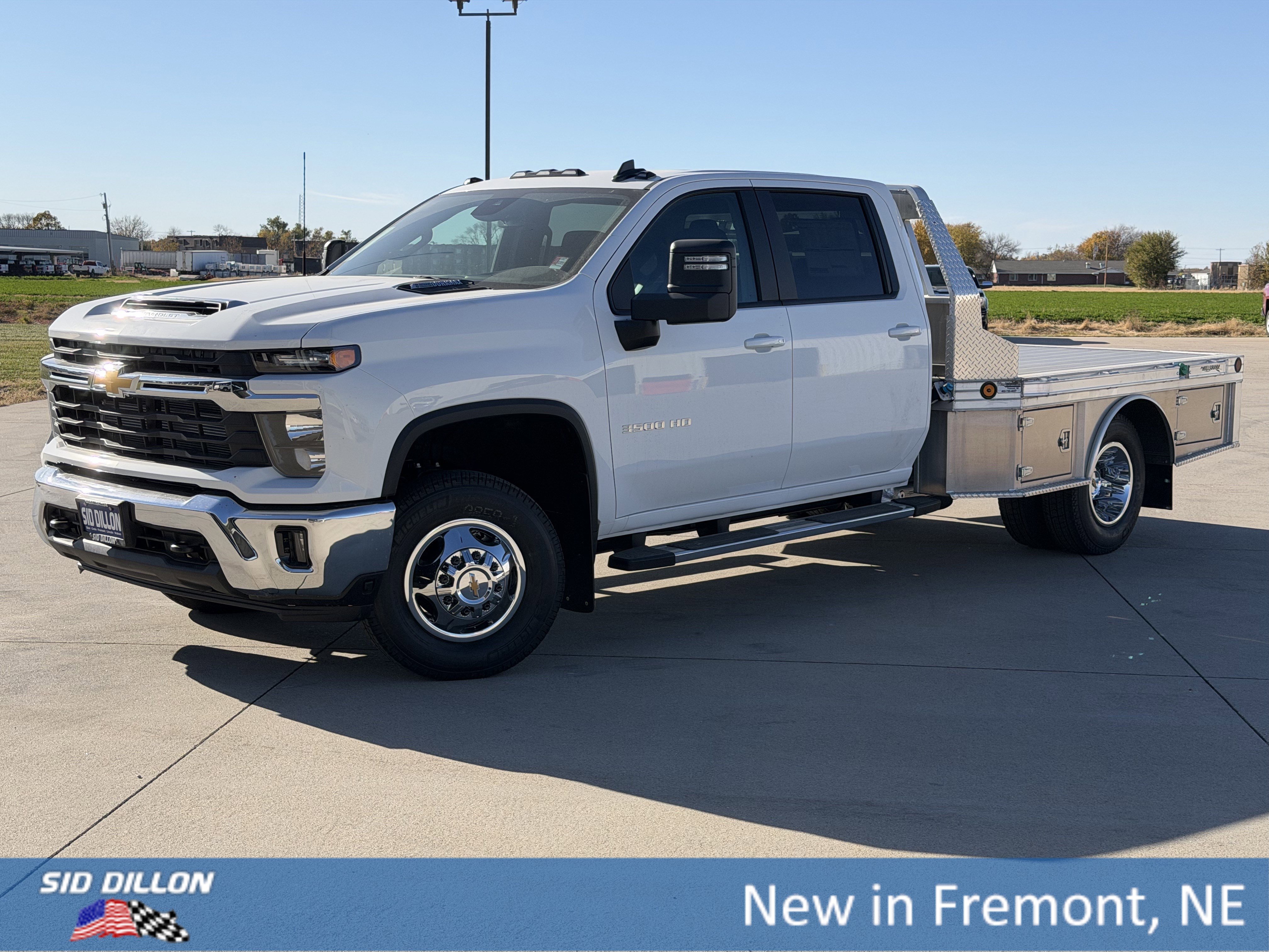 2026 Chevrolet Silverado 3500HD LT's photo