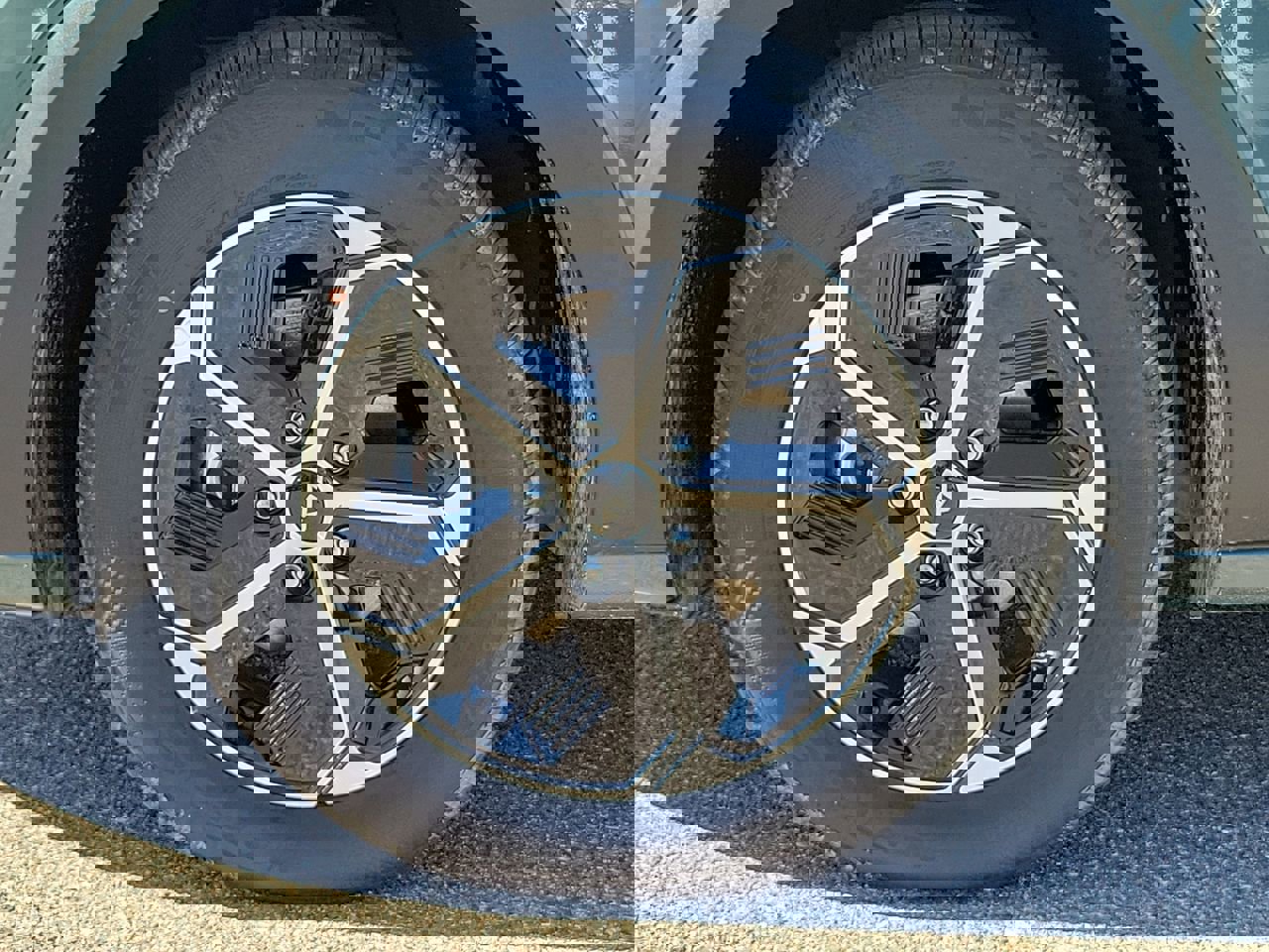 2025 Kia Niro EX photo 11