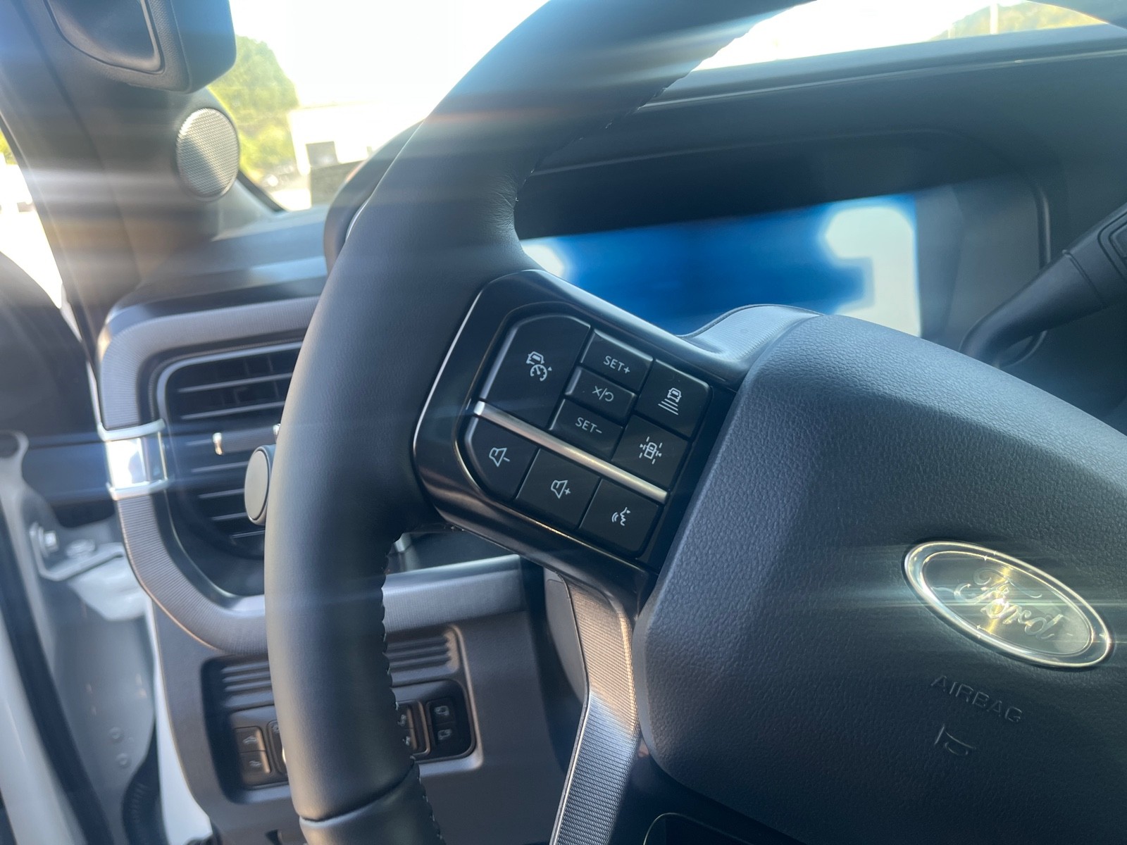 2026 Ford F-250 Platinum photo 19