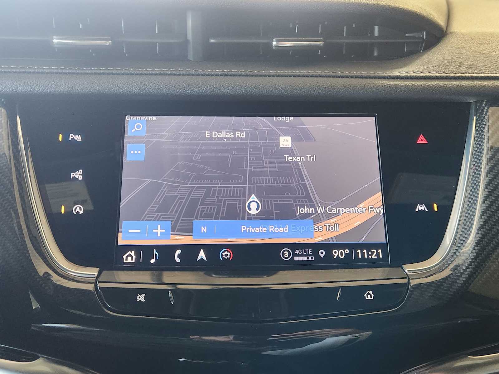 2025 Cadillac XT6 Sport photo 11