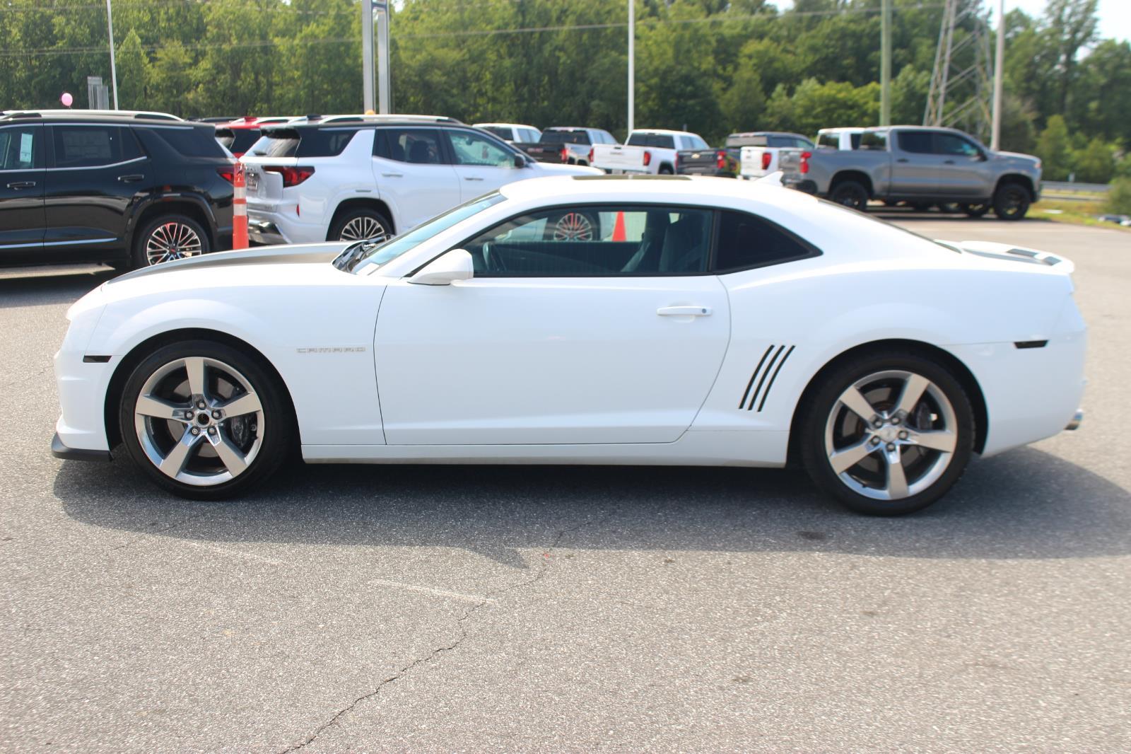 2013 Chevrolet Camaro SS photo 4