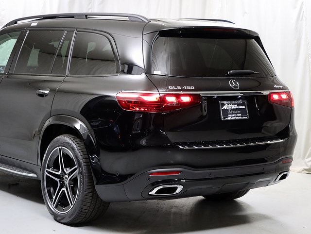 2026 Mercedes Benz GLS 450 4MATIC photo 8