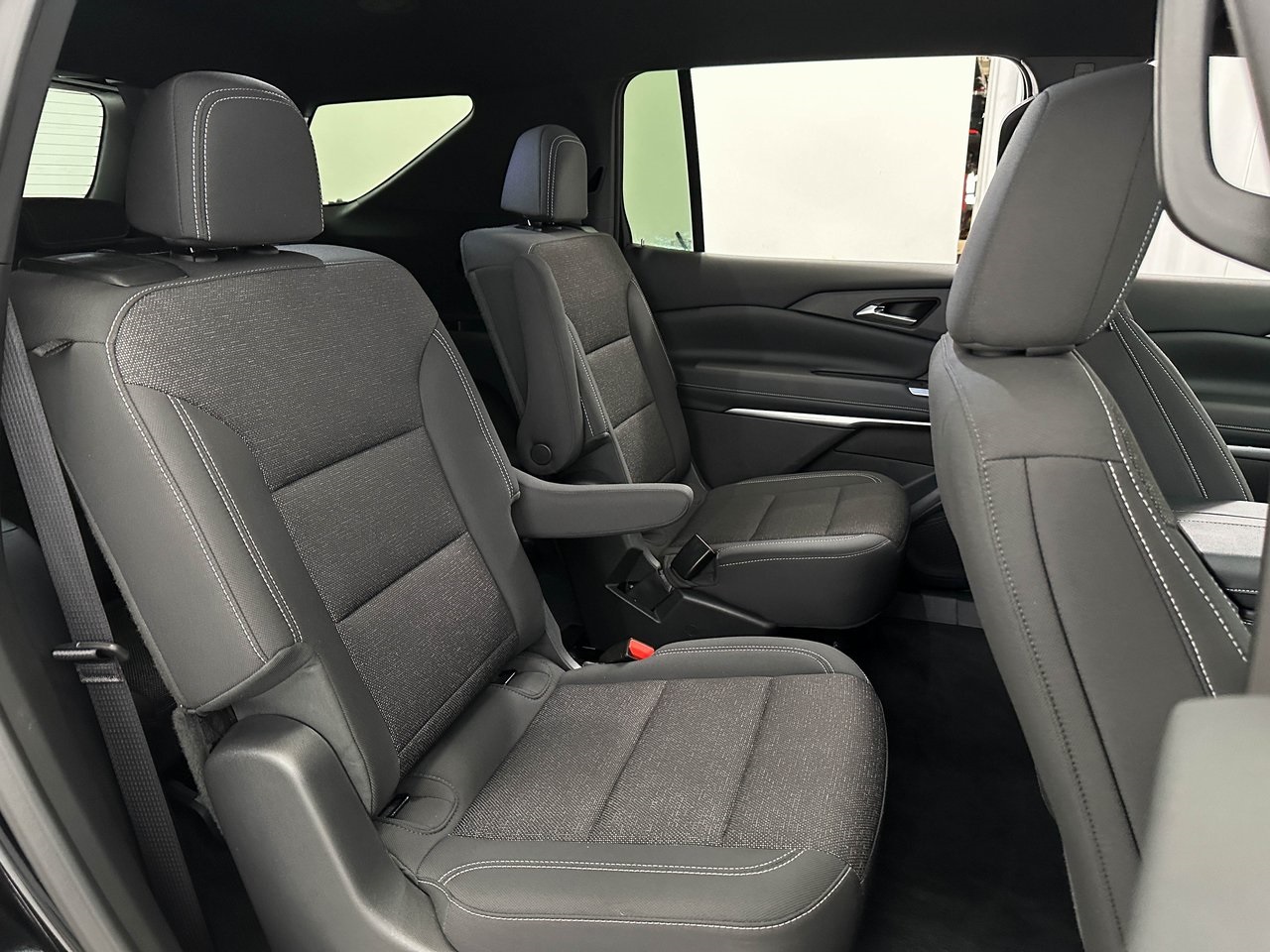 2025 Chevrolet Traverse 1LT photo 18