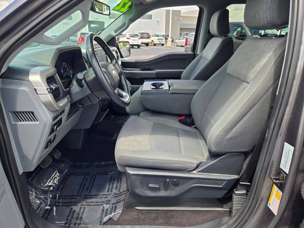 2022 Ford F-150 XLT photo 19
