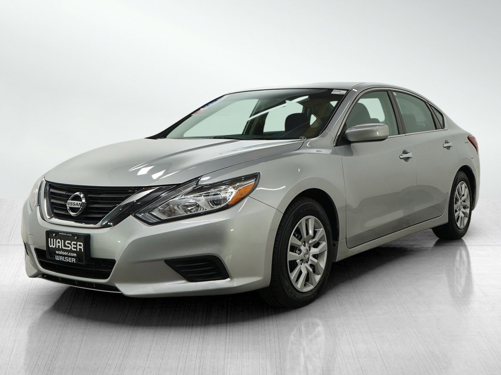 2016 Nissan Altima SV