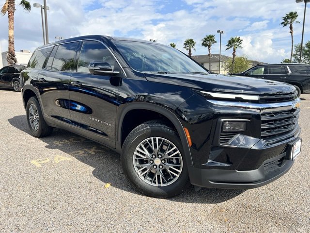 2024 Chevrolet Traverse LS's photo