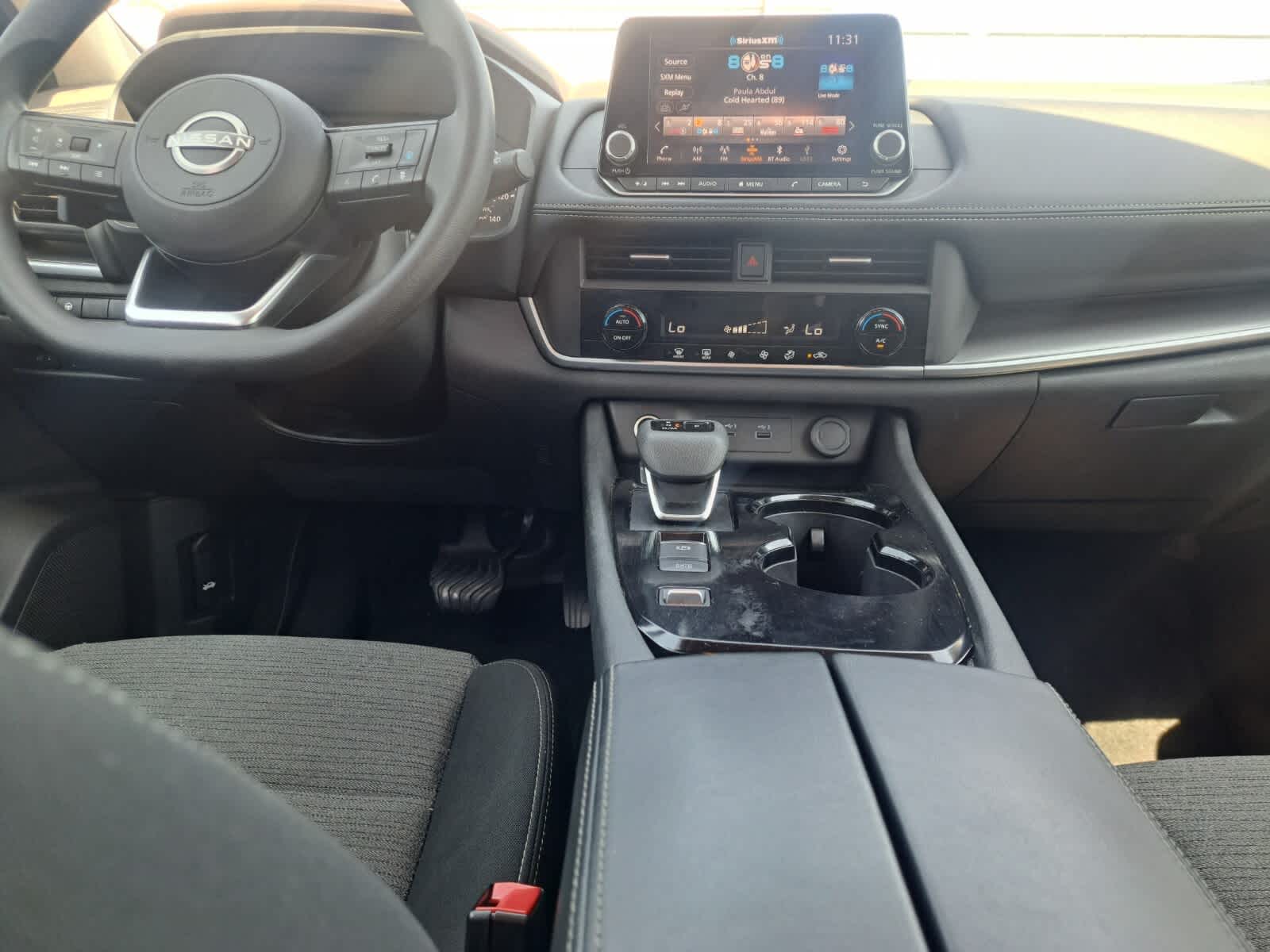 2023 Nissan Rogue SV photo 20