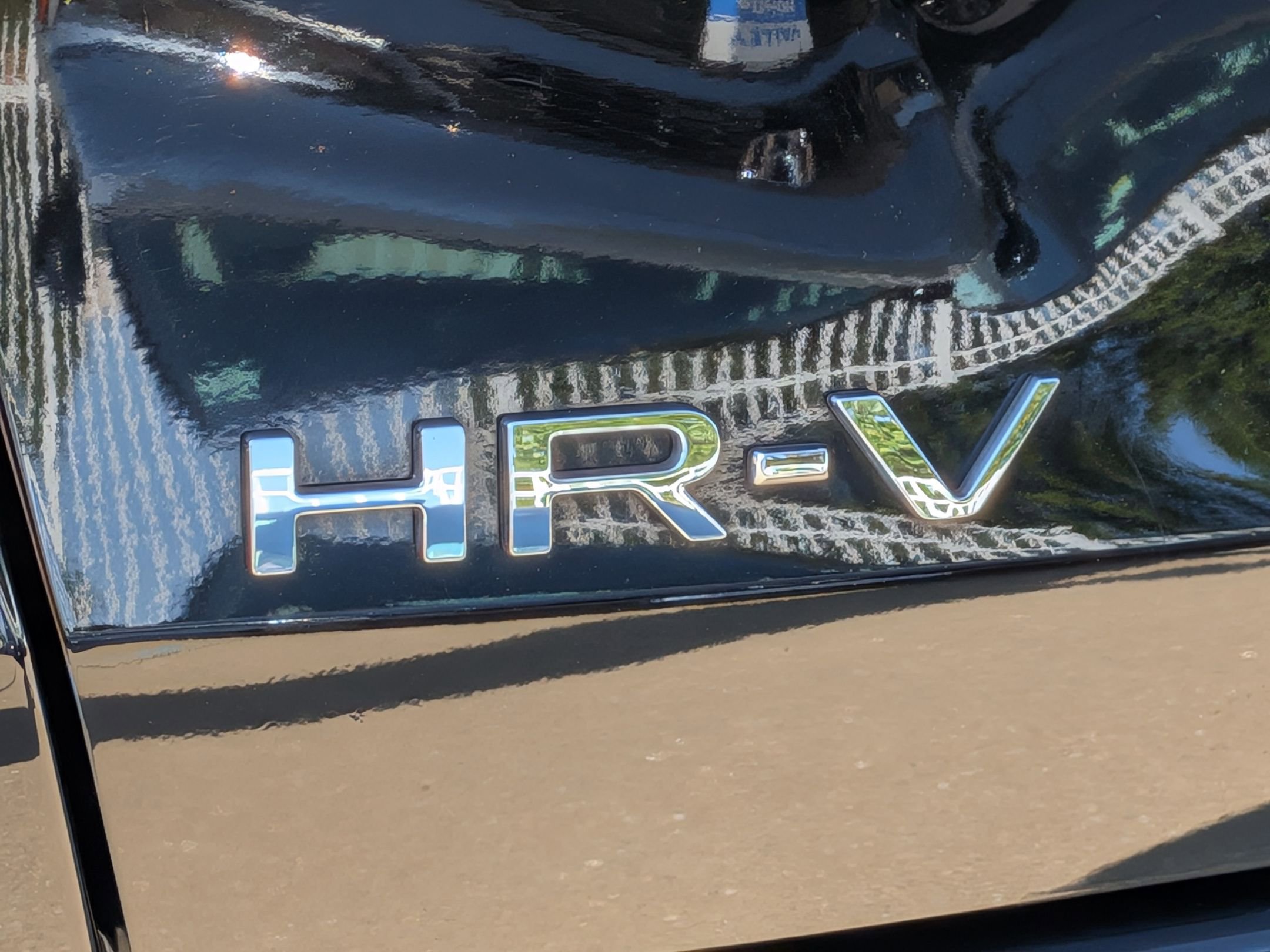 2023 Honda HR-V EX-L photo 25