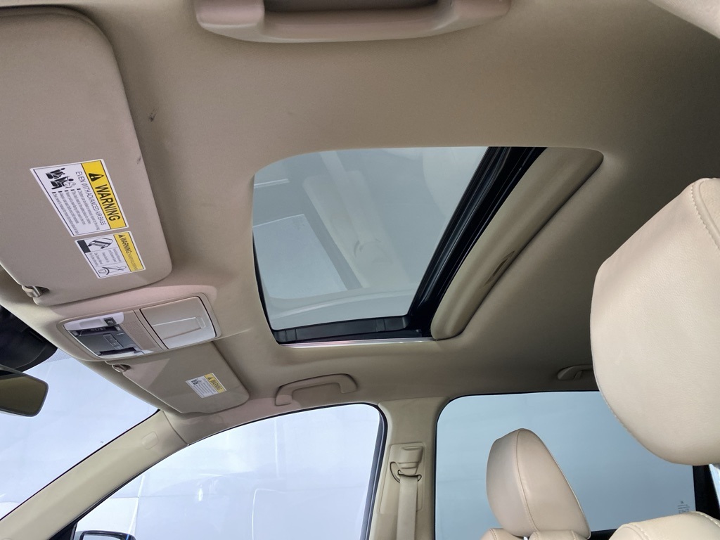 2020 Acura MDX SH-AWD photo 21