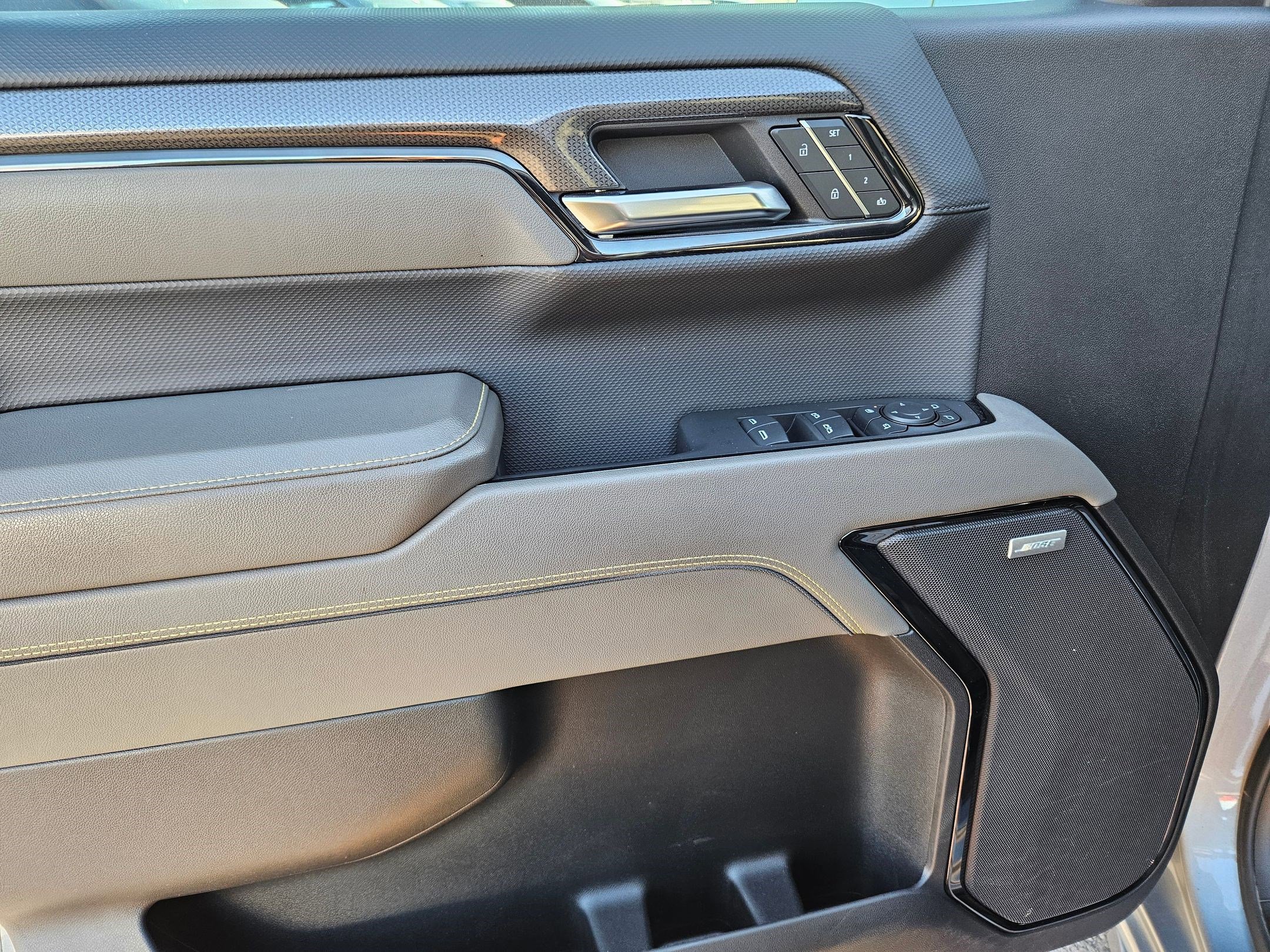 2024 Chevrolet Silverado 1500 ZR2 photo 12