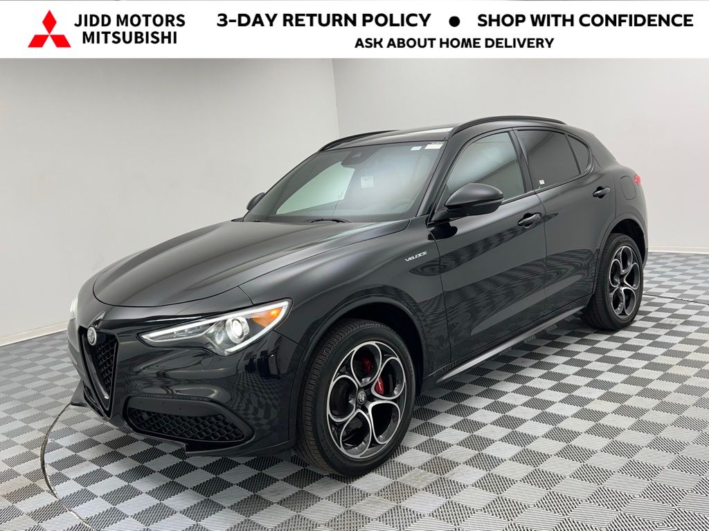 2022 Alfa Romeo Stelvio