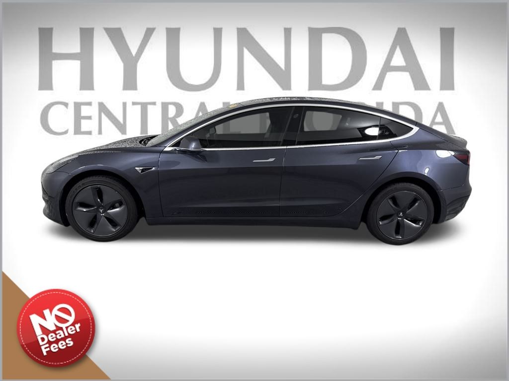 2019 Tesla Model 3 Mid Range photo 5