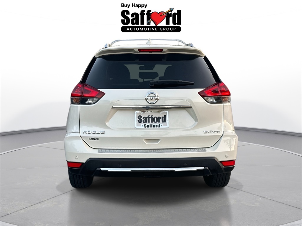 2019 Nissan Rogue SV photo 6