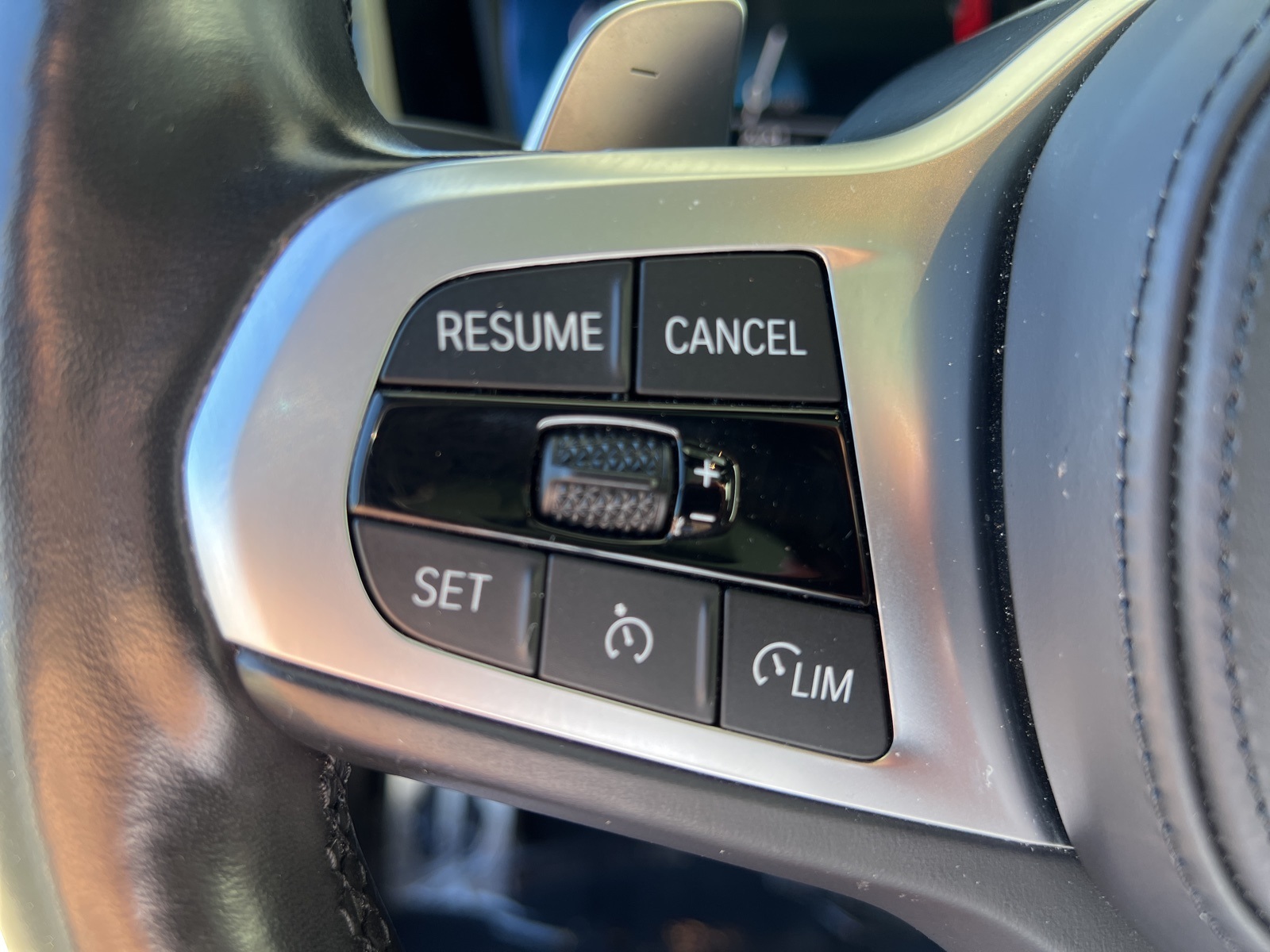 2022 Bmw 330e 3-Series photo 15