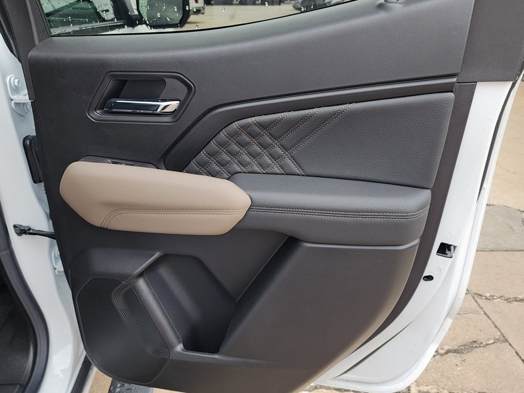 2026 Gmc Canyon Denali photo 41