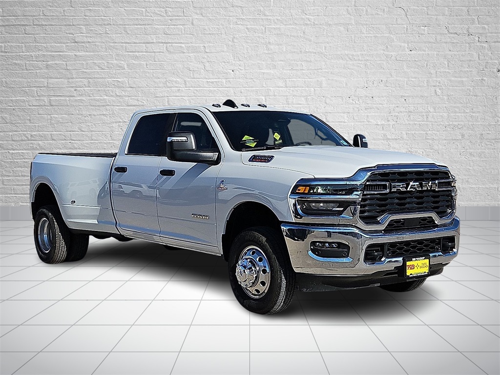 2025 Ram 3500 Big Horn photo 6