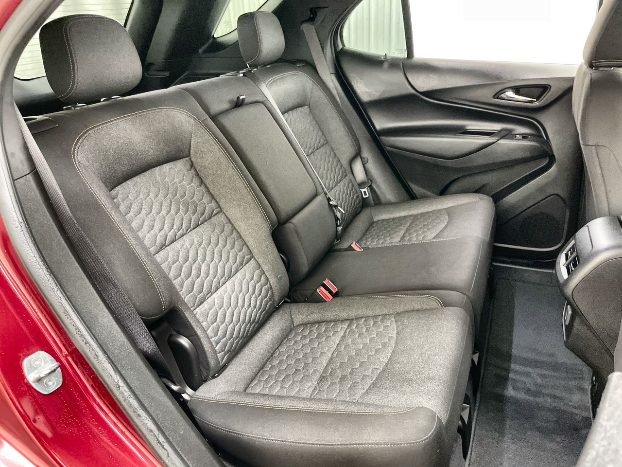 2020 Chevrolet Equinox LT photo 26