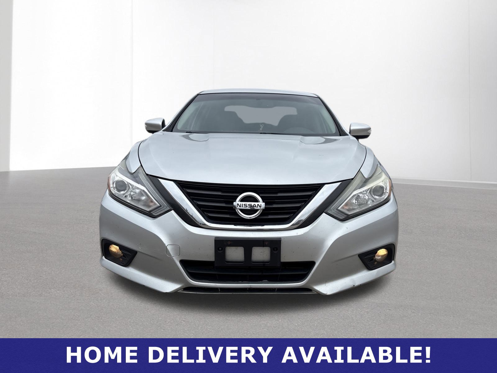 2016 Nissan Altima 2.5 SV photo 2