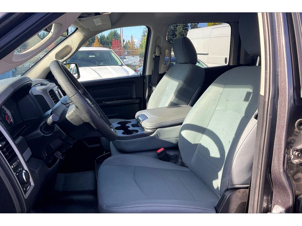 2016 Ram 1500 Tradesman photo 22