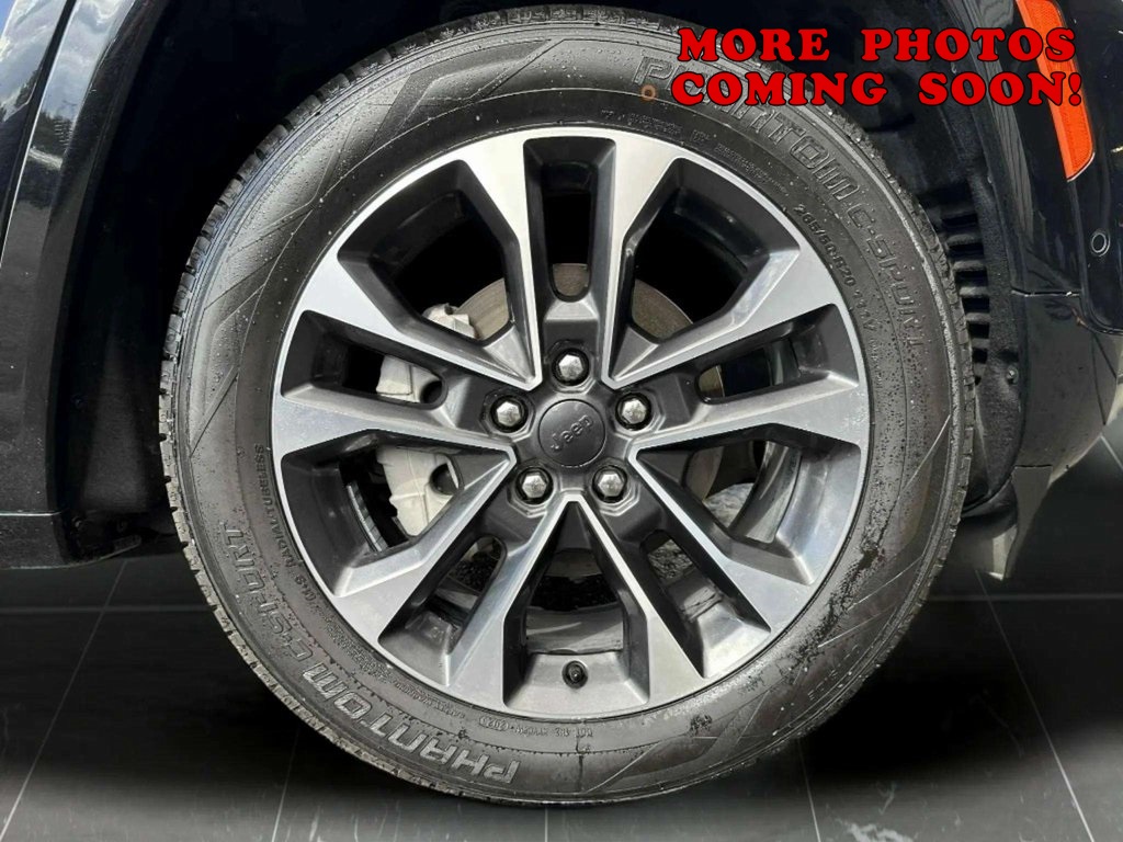 2024 Jeep Grand Cherokee Overland photo 6