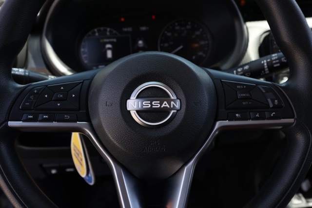 2022 Nissan Kicks SV photo 21