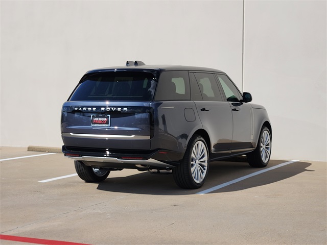 2025 Land Rover Range Rover SE photo 3