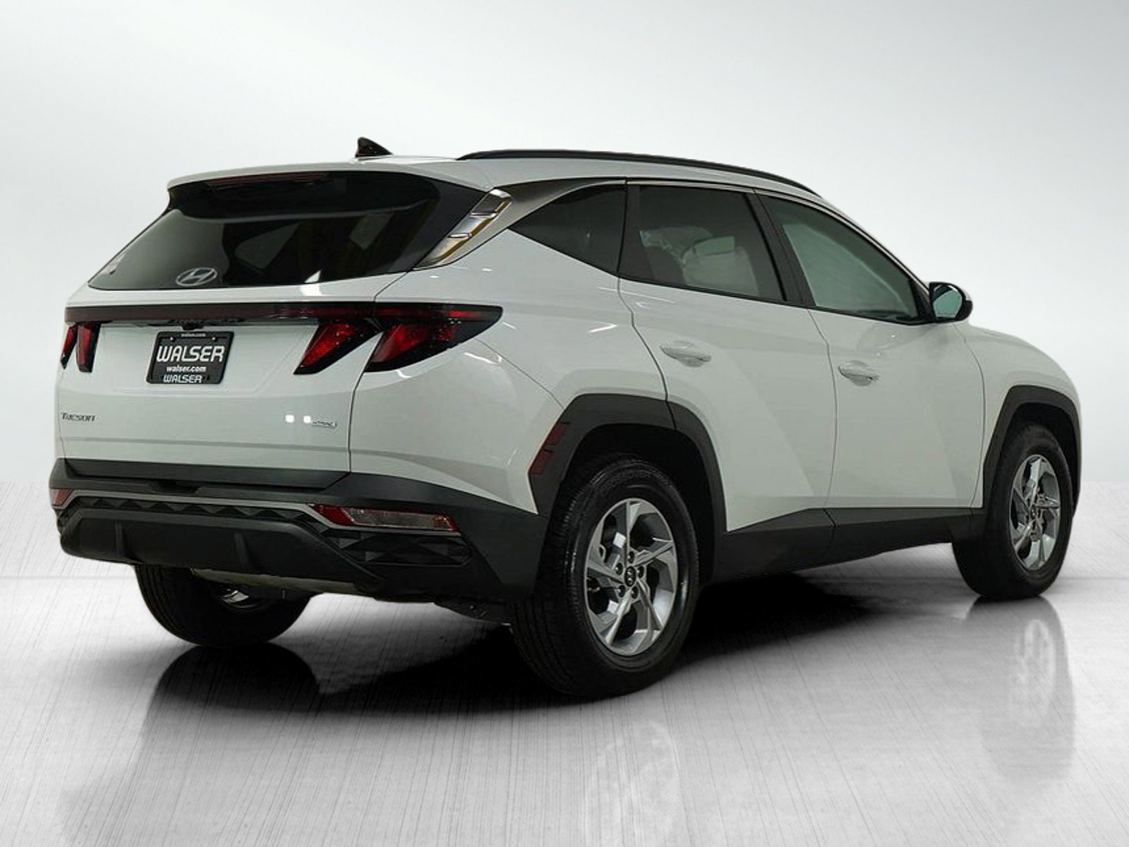 2024 Hyundai Tucson SEL photo 2