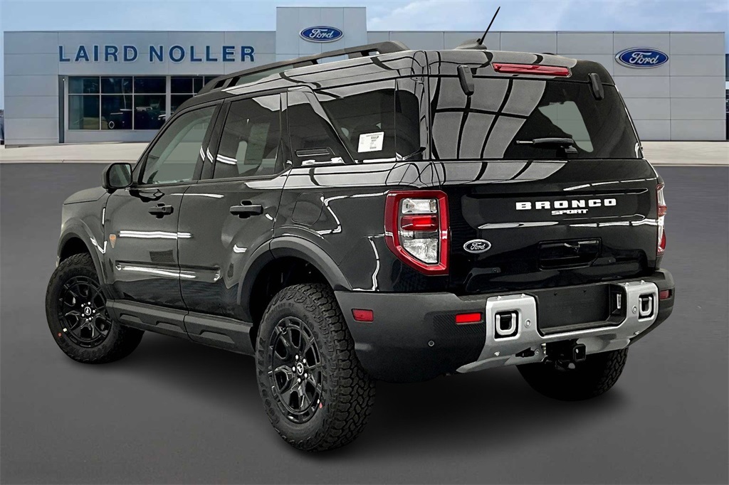 2025 Ford Bronco Sport Badlands photo 2