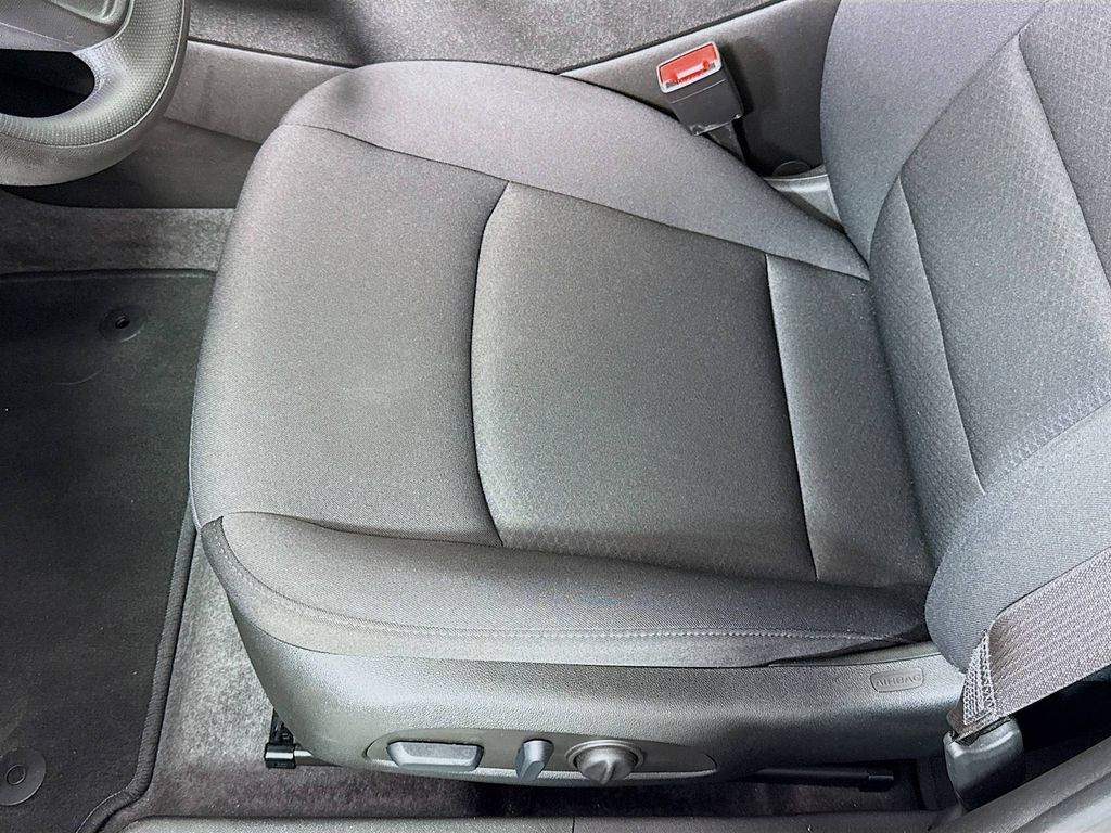 2024 Chevrolet Malibu LS photo 15