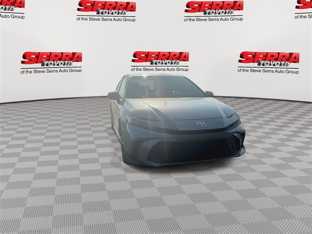 2025 Toyota Camry SE photo 4