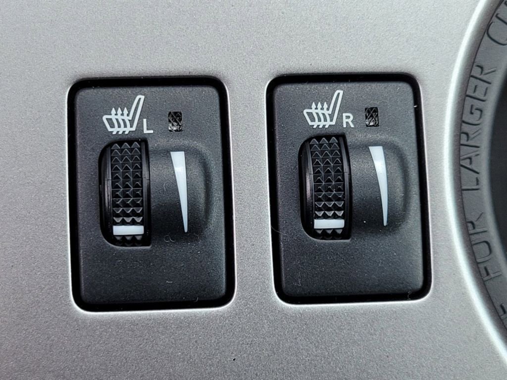 2023 Toyota 4Runner SR5 Premium photo 4