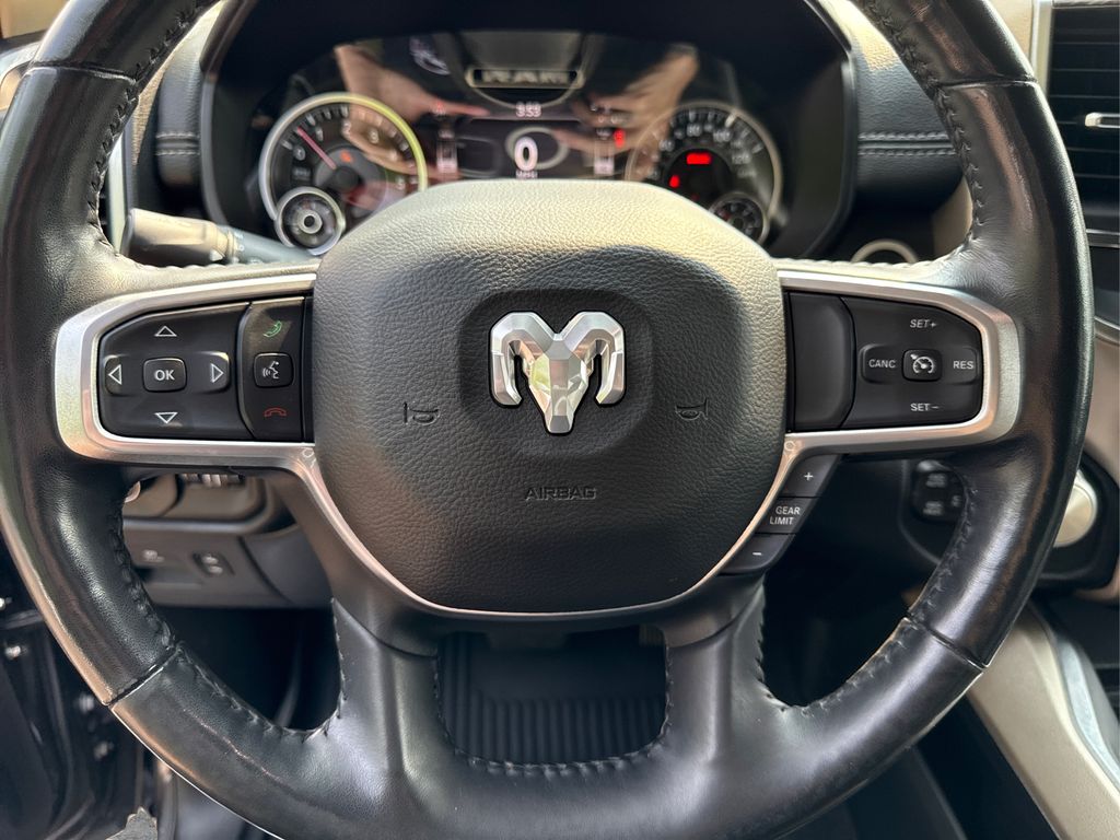 2020 Ram 1500 Laramie photo 25