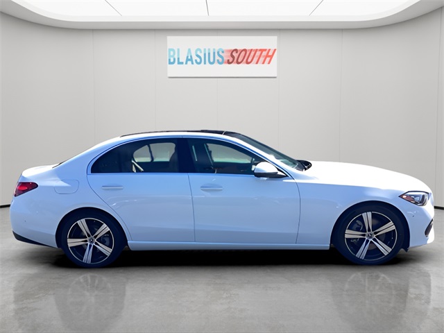 2025 Mercedes Benz C 300 4MATIC photo 2