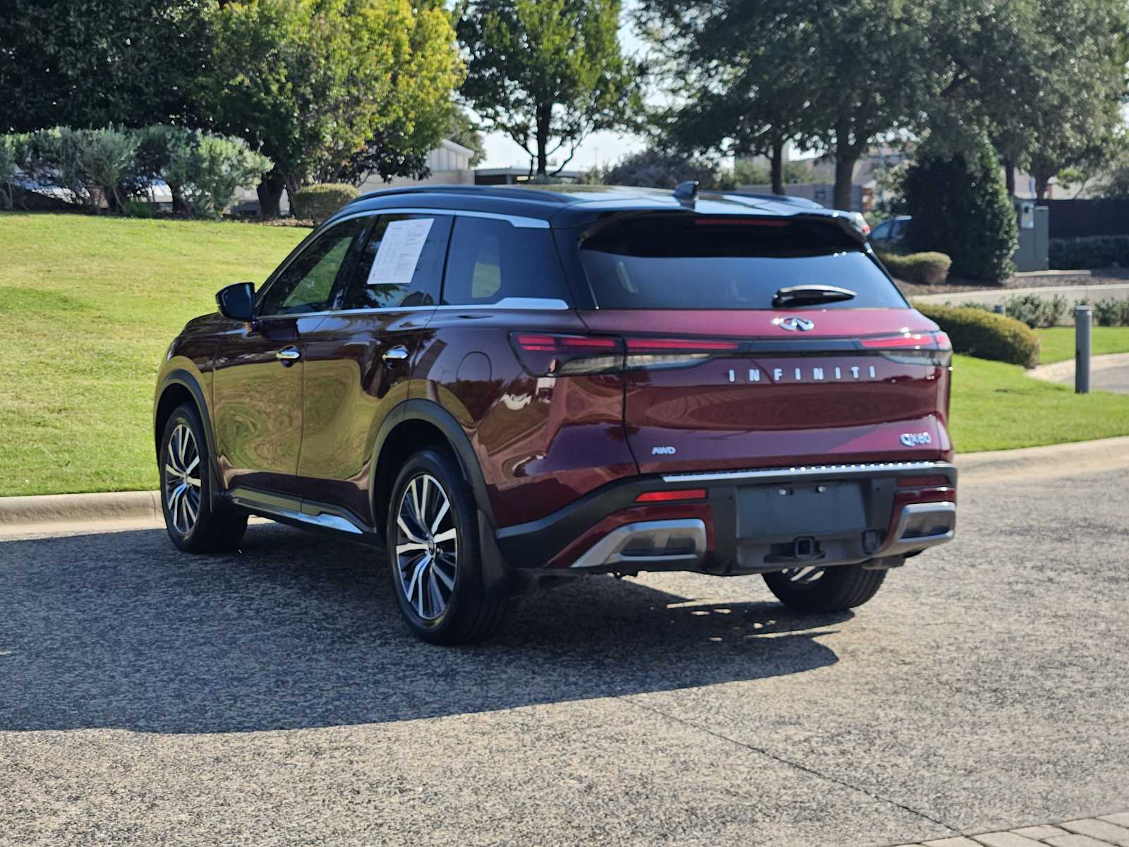 2023 Infiniti QX60 Autograph photo 4