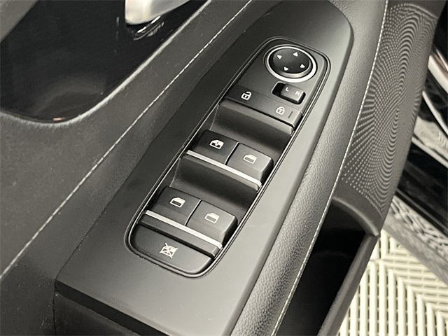 2023 Kia Forte GT-Line photo 4