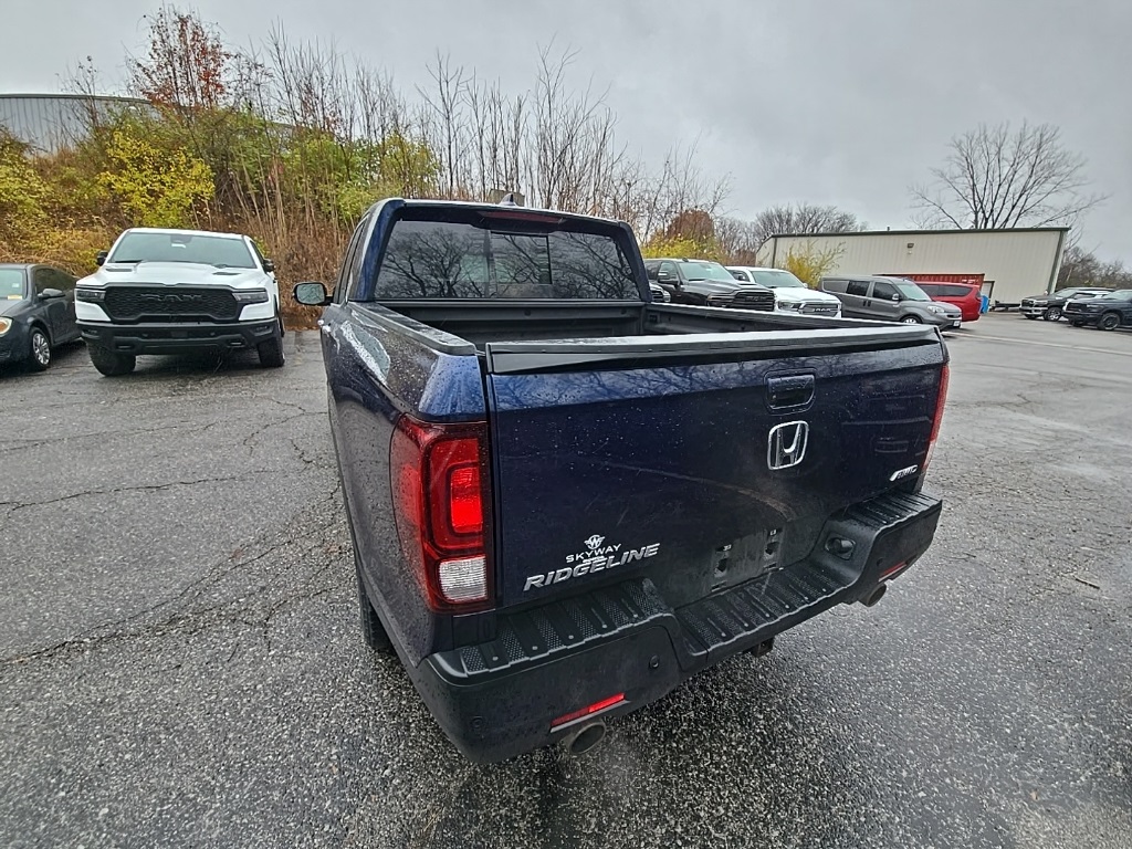 2022 Honda Ridgeline RTL-E photo 4