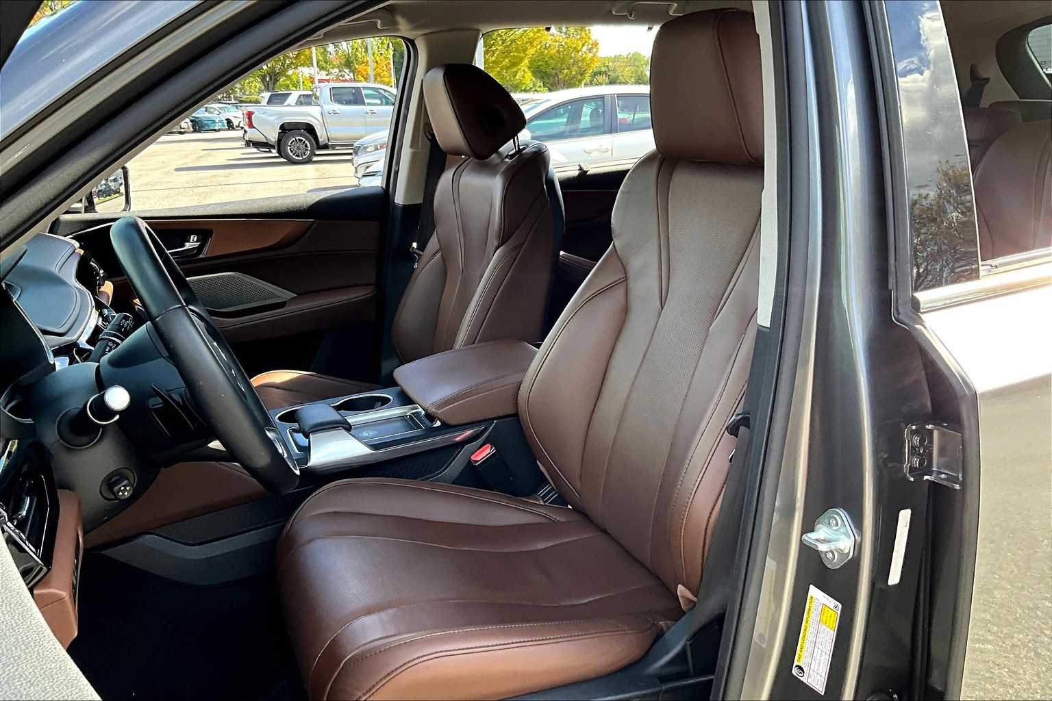 2022 Acura MDX Technology photo 7