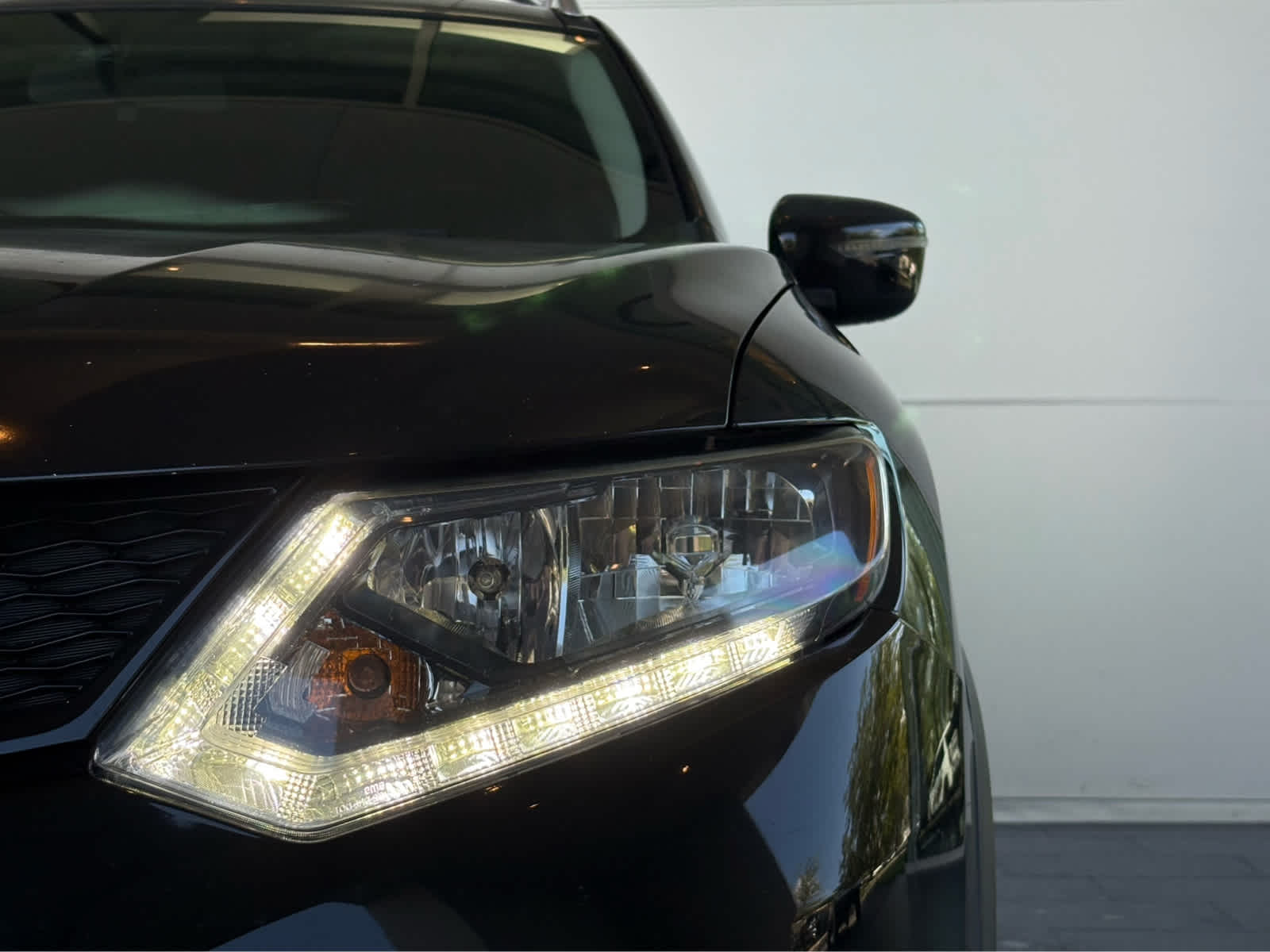 2016 Nissan Rogue SV photo 8